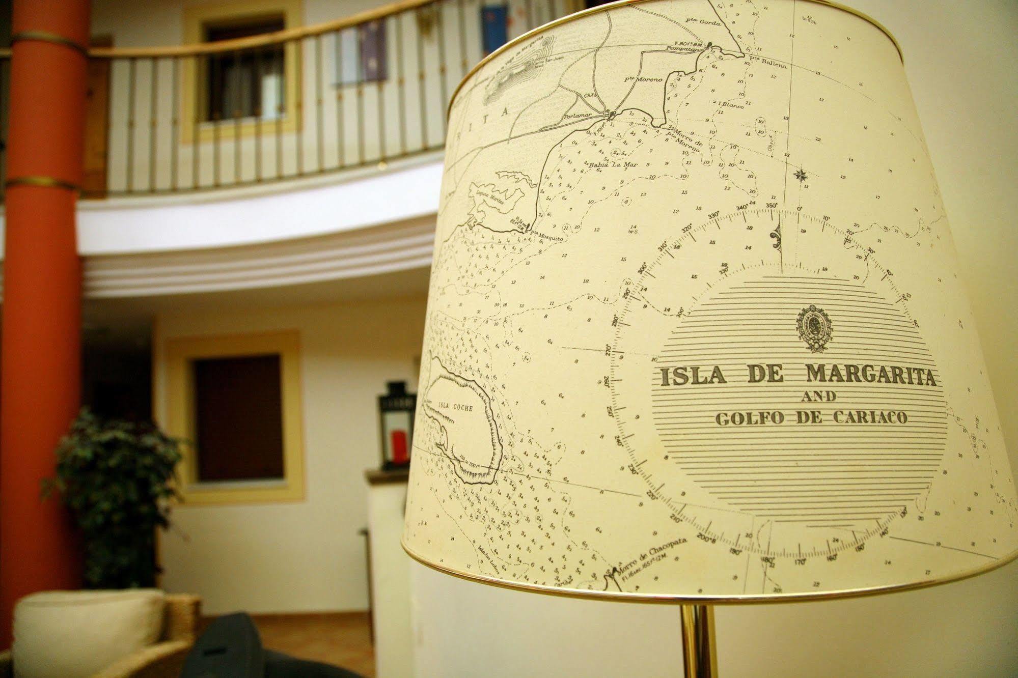 Ele Santabarbara Hotell Castilleja de la Cuesta Eksteriør bilde